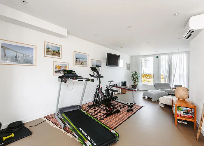 Les Pins, House Apartamento