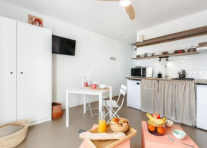 Les Pins, House Apartamento